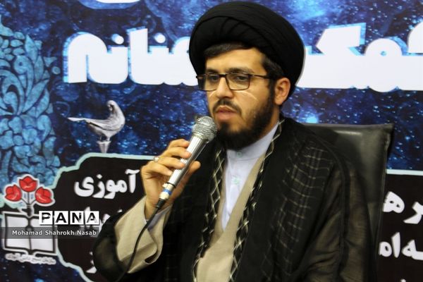 برگزاری رزمایش همدلی و کمک مومنانه در ناحیه 3 آموزش و پرورش اهواز