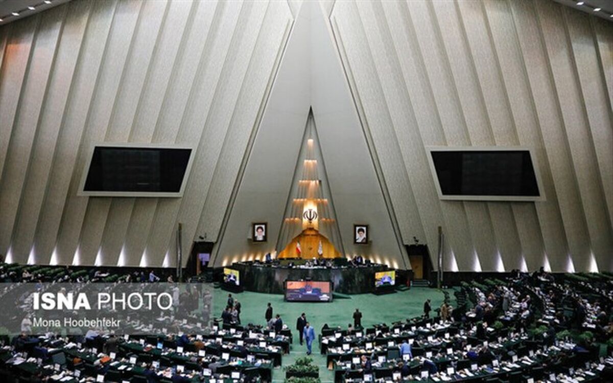 قدردانی واعظی از نمایندگان مجلس دوره دهم