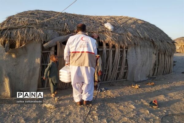 طبخ و توزیع یک هزار پرس غذای گرم میان نیازمندان جنوب سیستان و بلوچستان
