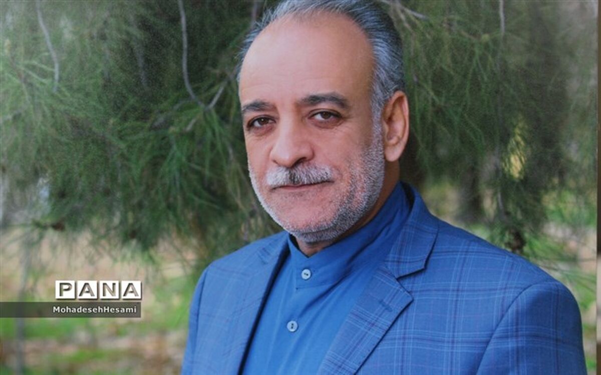 توزیع 1323 بسته معیشتی اهدایی دانش آموزان بسیجی