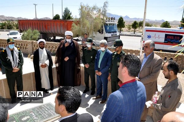غبارروبی وعطر افشانی  مزار شهدای شهرستان خوسف به مناسبت سوم خردادماه