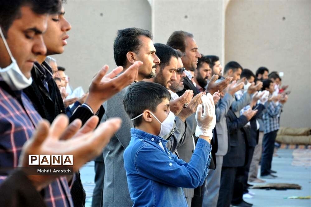 اقامه نماز عیدسعید فطر در شهرستان خوسف استان خراسان جنوبی
