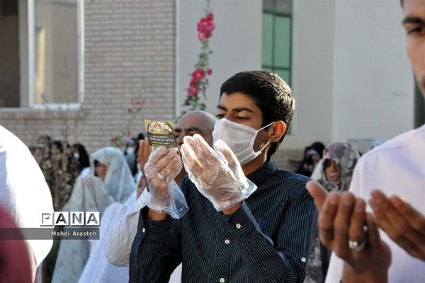 اقامه نماز عیدسعید فطر در شهرستان خوسف استان خراسان جنوبی