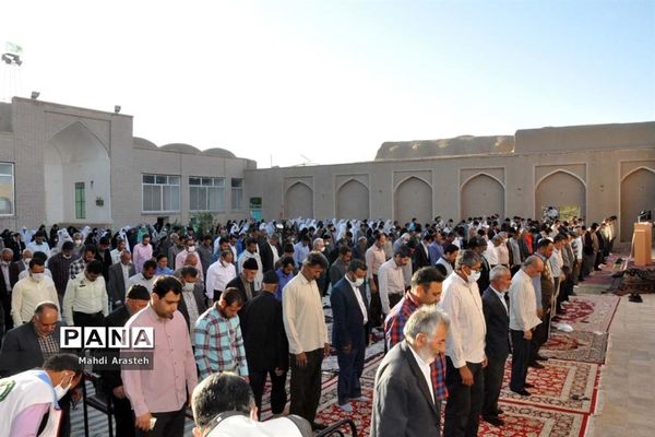 اقامه نماز عیدسعید فطر در شهرستان خوسف استان خراسان جنوبی