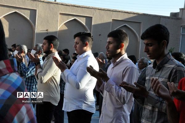 اقامه نماز عیدسعید فطر در شهرستان خوسف استان خراسان جنوبی