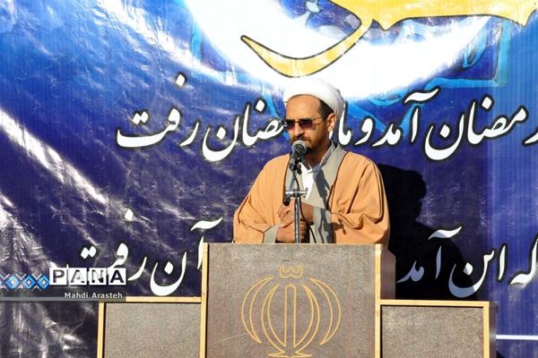 اقامه نماز عیدسعید فطر در شهرستان خوسف استان خراسان جنوبی