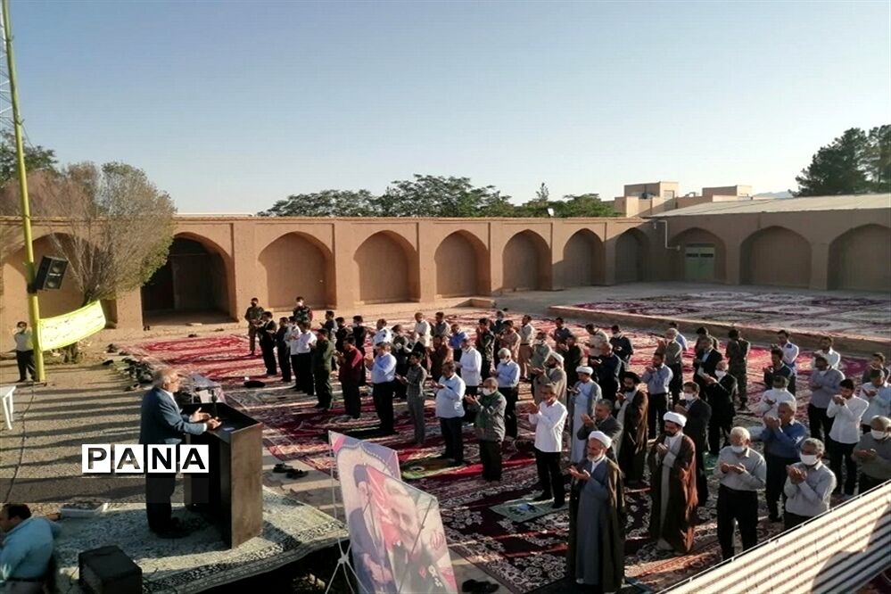 نماز عید سعید فطر در بهاباد