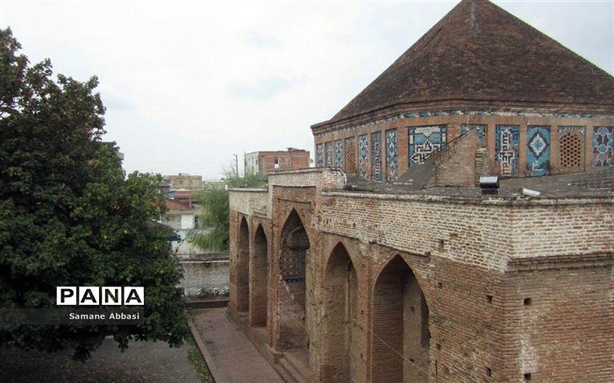 درهای بقاع مازندران به روی زائران باز شد