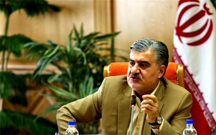 عزیزی: مملکت در شرایط دعوا نیست، مجلس و دولت باید تعامل کنند