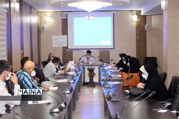 جلسه هم اندیشی کارشناسان و مربیان سازمان دانش‌آموزی استان البرز