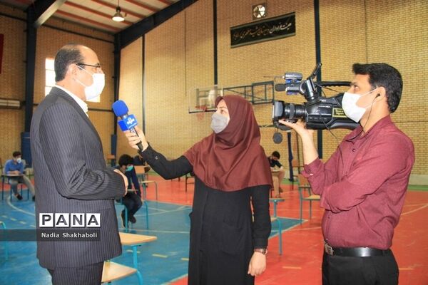 بازدید مدیرکل آموزش و پرورش استان بوشهر از حوزه‌های امتحانی