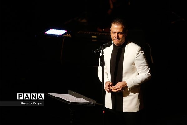 کنسرت آنلاین علیرضا قربانی