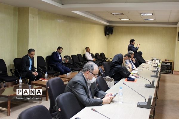 جلسه ستاد پیشگیری و مقابله با ساخت و سازهای غیرمجاز شهرستان اسلامشهر