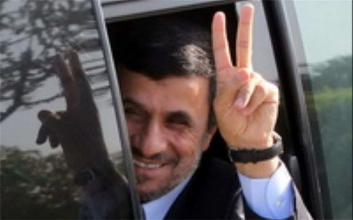 احمدی‌نژاد هنوز نامه پاراف می‌کند