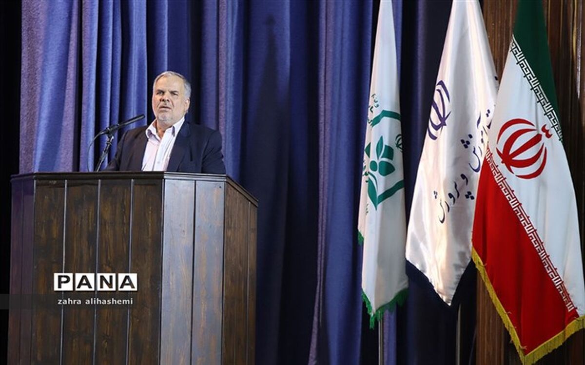 حدادی: مناطق آماده باشند تا بازگشت دانش آموزان به مدارس دولتی غافلگیرشان نکند