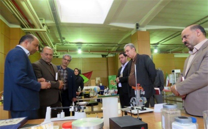 بازدید معاون سازمان و مدیر کل توسعه مدیریت و پشتیبانی سازمان آموزش استثنایی از شرکت صنایع آموزشی