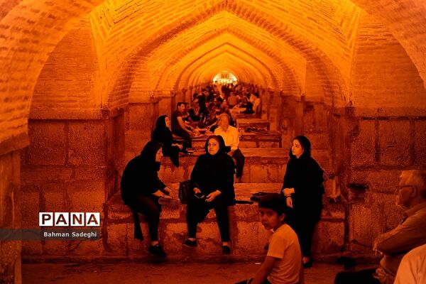 حال و هوای شهر اصفهان در روزهای کرونایی