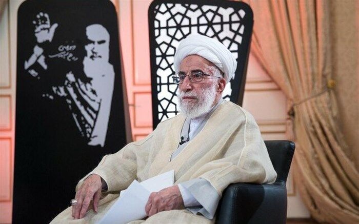 آیت‌الله جنتی: امام ثابت کرد که می‌شود با قدرت‌ها درافتاد