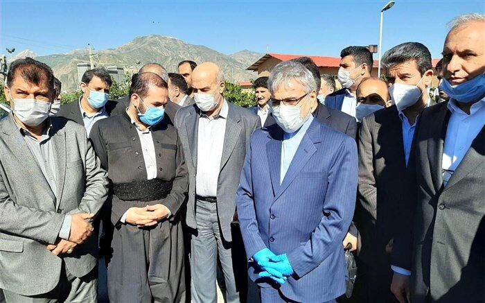 معاونان رییس جمهوری برای بازدید از وضعیت دریاچه ارومیه وارد آذربایجان‌غربی شدند