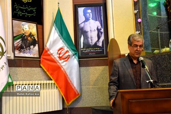 برگزارى مراسم آزادسازى زندانیان جرائم غیر عمد ورزشکار و جوان آذربایجان شرقى.