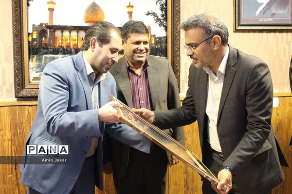 آیین تودیع و معارفه رییس  سازمان دانش‌آموزی استان فارس