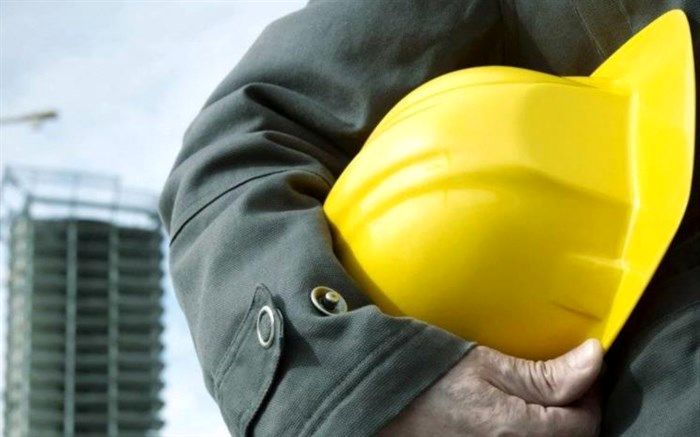 کارگاه‌های ساختمانی که روزهای تعطیل هم دست‌بردار نیستند