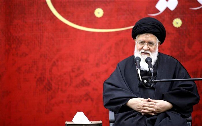 آیت‌الله علم‌الهدی: مساجد با رعایت دستورالعمل‌های بهداشتی باز شوند