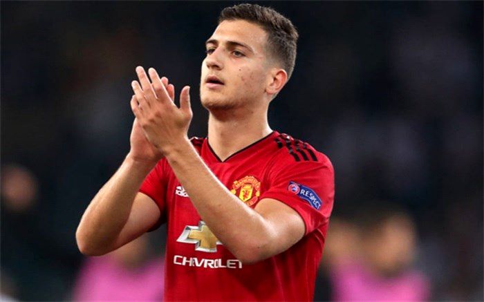 تور پولدارها برای ستاره منچستر یونایتد پهن شد