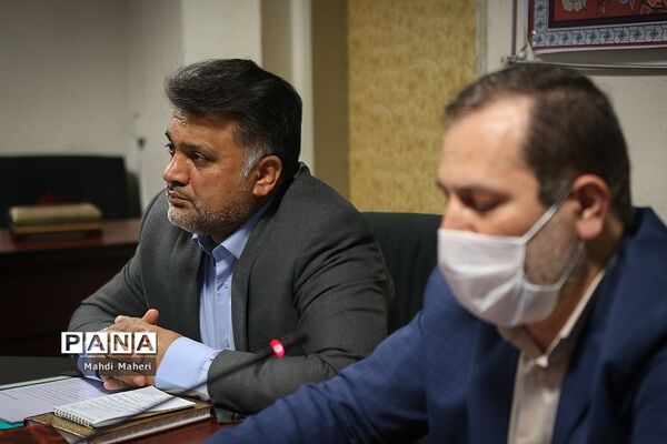 جلسه ویدیو کنفراس قائم‌مقام سازمان دانش آموزی با مدیران سازمان دانش آموزی استان های کشور