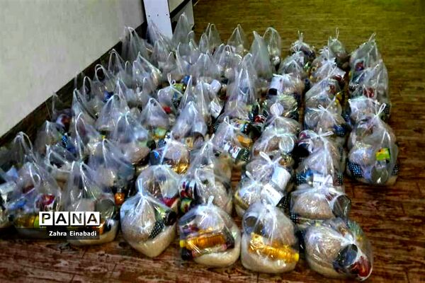 توزیع   ۱۰۰۰ بسته ارزاق به مناسبت ماه مبارک رمضان در شهرستان ملارد