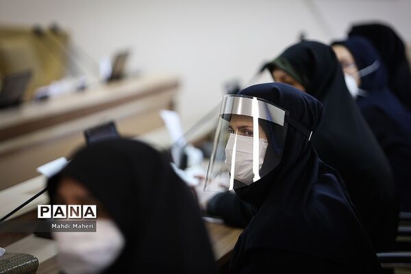 مراسم تکریم ومعارفه مدیرکل دفتر سلامت و تندرستی