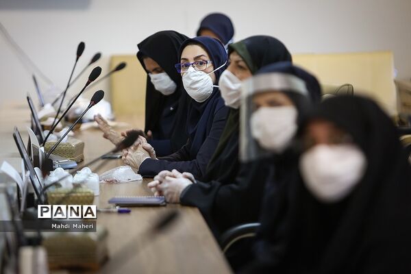 مراسم تکریم ومعارفه مدیرکل دفتر سلامت و تندرستی