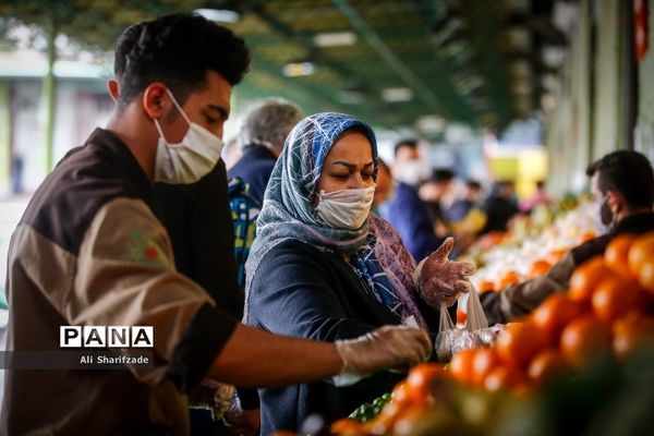 فاصله‌گذاری اجتماعی هوشمند  در بازار میوه تره بار