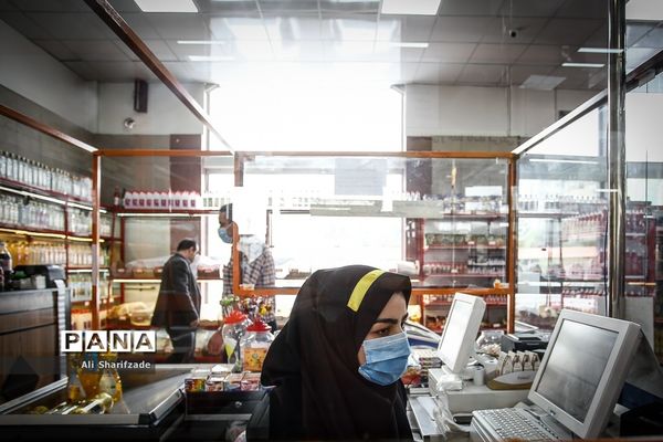 فاصله‌گذاری اجتماعی هوشمند  در بازار میوه تره بار