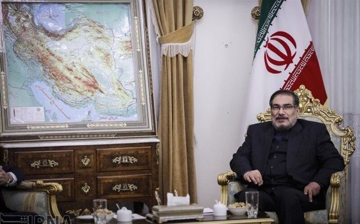 تبریک دبیر شورای عالی امنیت ملی به معلمان و کارگران