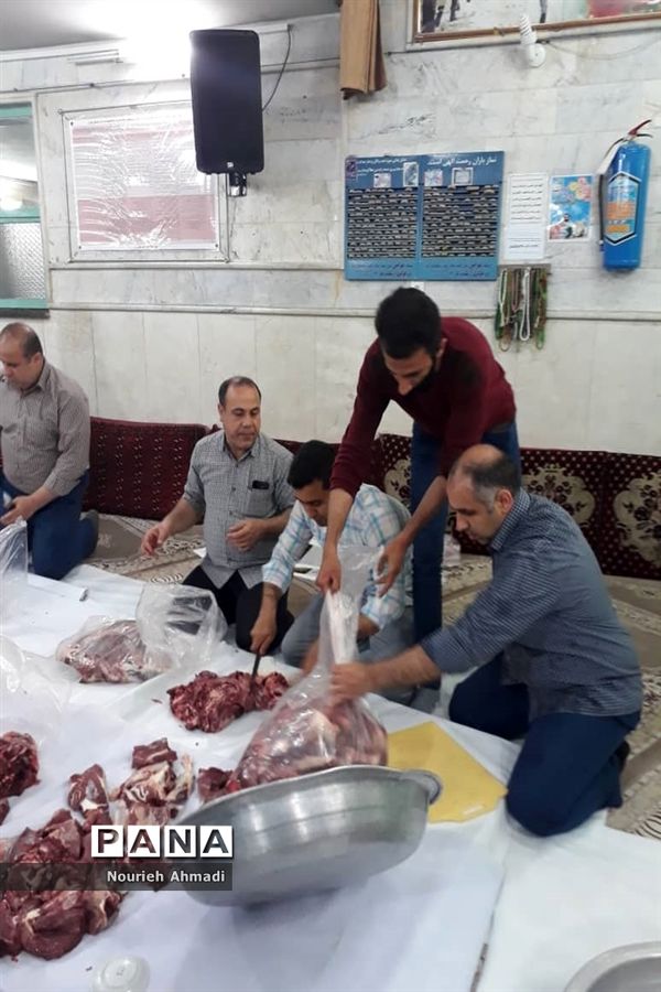 اهدای بسته‌های حمایتی در شهرری