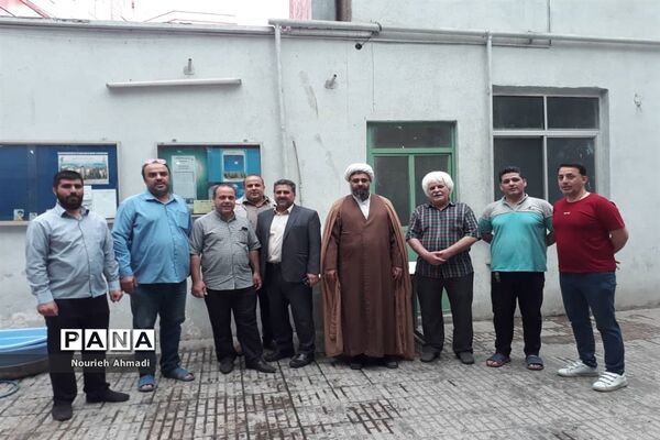 اهدای بسته‌های حمایتی در شهرری