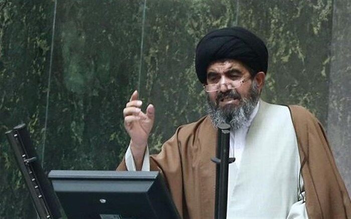 موسوی لارگانی، عضو فراکسیون فرهنگیان مجلس: حل مشکلات فرهنگیان به دغدغه‌ اصلی قوای سه گانه تبدیل شود