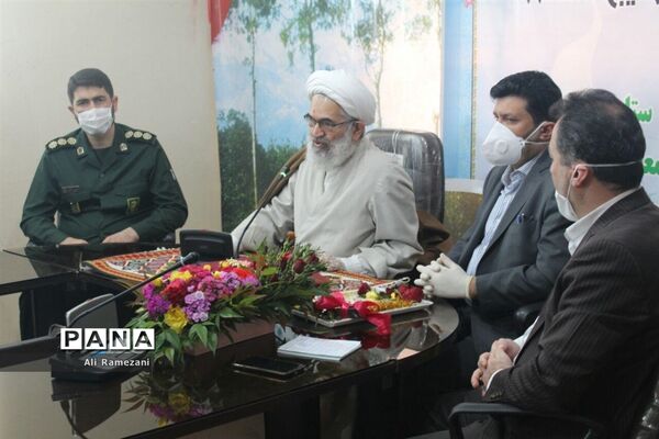 آیین تجلیل از معلمان نمونه در شهرستان قائمشهر
