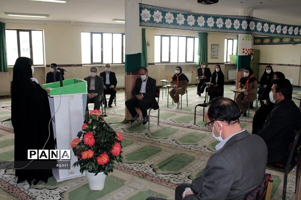برگزاری آیین سپاس معلم درآموزشگاه متوسطه دوره اول سبلان ناحیه یک اردبیل