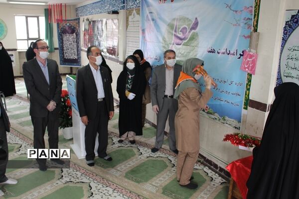 برگزاری آیین سپاس معلم درآموزشگاه متوسطه دوره اول سبلان ناحیه یک اردبیل