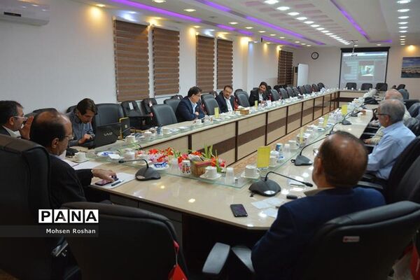 تجلیل از فعالان سوادآموزی استان‌ بوشهر