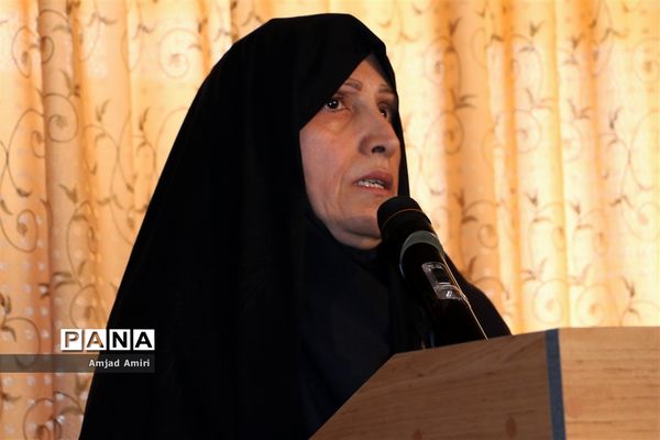 آیین تجلیل از معلمان نمونه آموزش و پرورش ناحیه‌ یک شهرری