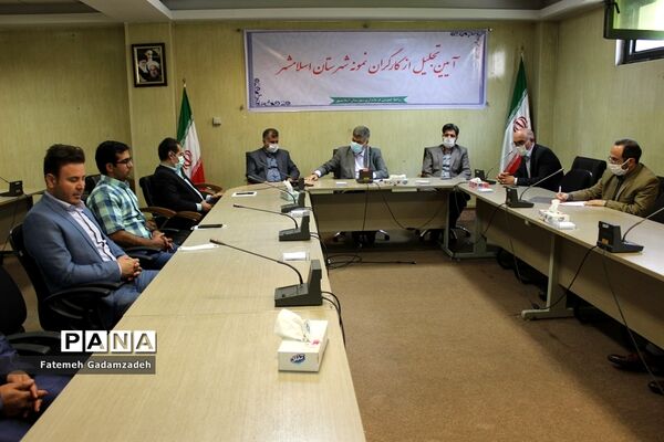 آئین تجلیل از کارگران نمونه شهرستان اسلامشهر