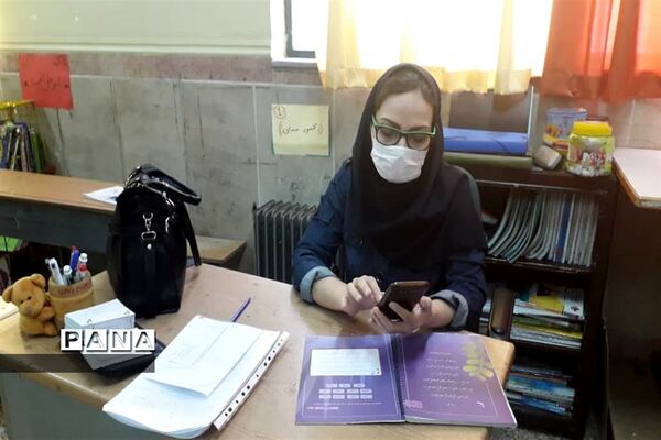 تداوم تلاش معلمان تهرانی برای تدریس در فضای مجازی-2