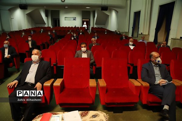 گردهمایی شورای معاونان اداره‌کل شهر تهران و روسای مناطق نوزده گانه