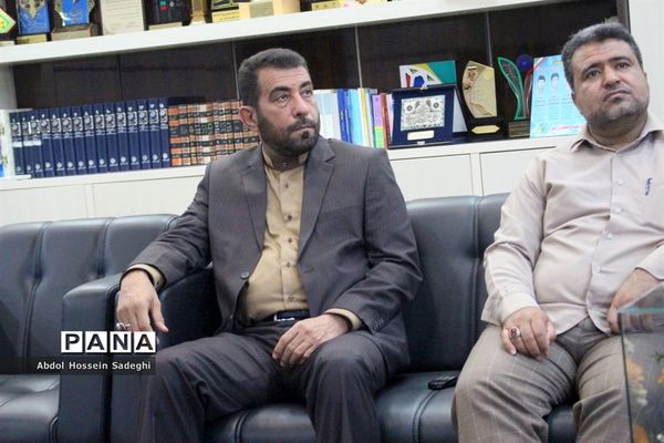 دیدارمسئول سازمان بسیج فرهنگیان سپاه امام صادق (ع)  استان بوشهر با مدیرکل آموزش و پرورش استان