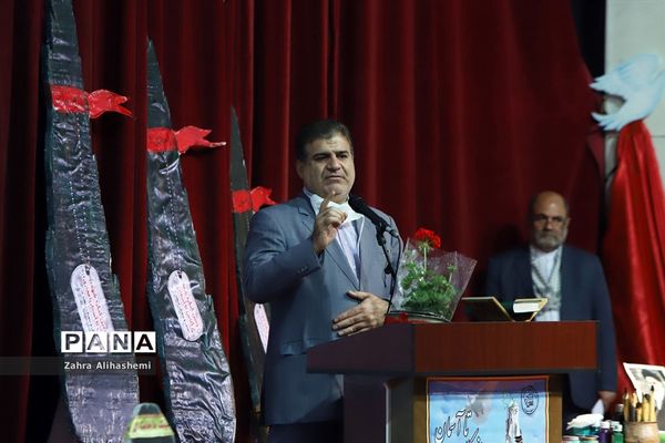 برگزاری مجازی سومین کنگره گرامیداشت شهدای دانش آموز منطقه16