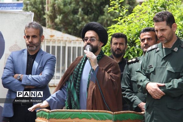 کاشت نهال به نیابت شهدای خان‌طومان در محمودآباد