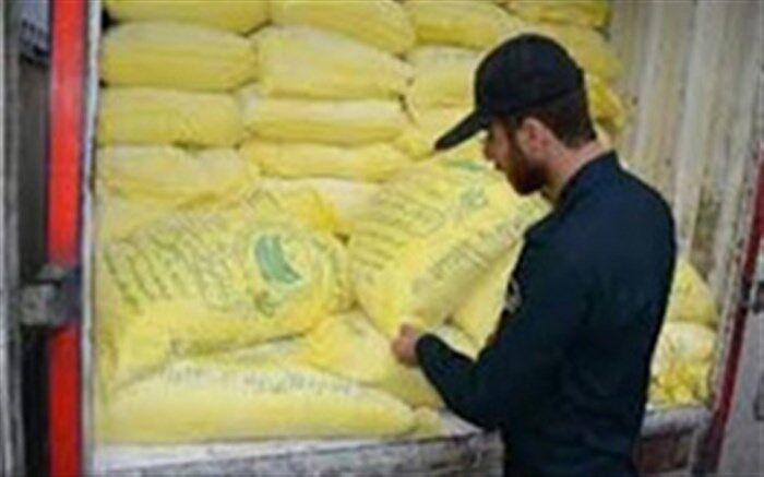 کشف ۱۲۸۵ کیسه آرد دولتی تنظیم بازاری در تهران